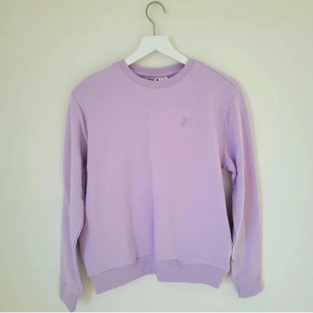 Fila pullover sweater - size L